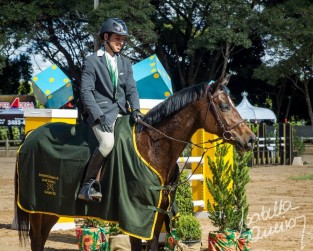 C O N V O C A Ç Ã O CONCURSO COM CAVALOS COMPARTILHADOS - URUGUAI